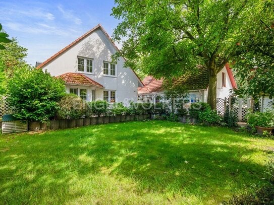 Barrierefreies Einfamilienhaus von "Heinz von Heiden" im Dorfkern von Bergstedt