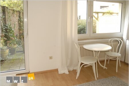 Oberkassel: Freundliches Apartment in Oberkassel mit Garten. Wie in Oberkassel oft üblich handelt