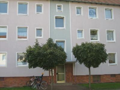 Modernisierte 3- Zimmerwohnung mit sonnigem Balkon