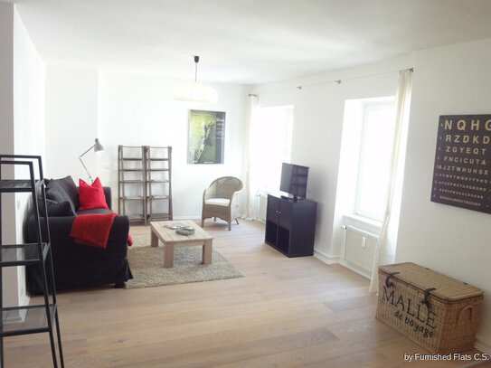 Kollwitzkietz: Comfortable two-room flat in nice