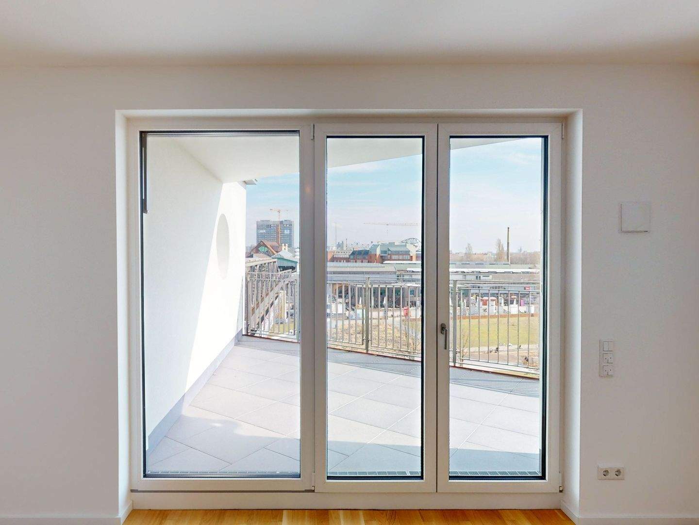 Großzügige 3-Zimmerwohnung mit zwei Balkonen am Gleisdreieck - Photo 1