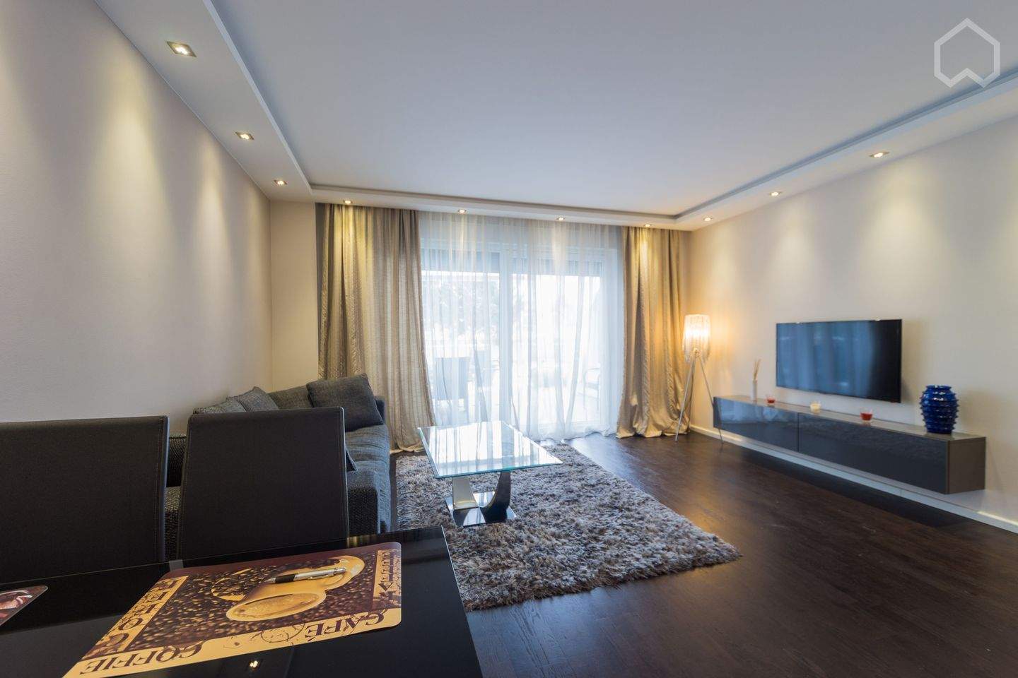 Zeitloses, modernes & mit Liebe zum Detail ausgestattetes Apartment (Dahlem) - Photo 1