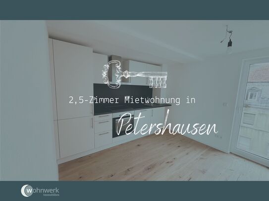 Hochwertig Kernsanierte Wohnung in zentraler Lage - 2,5-Zimmer-Wohnung mit Balkon!