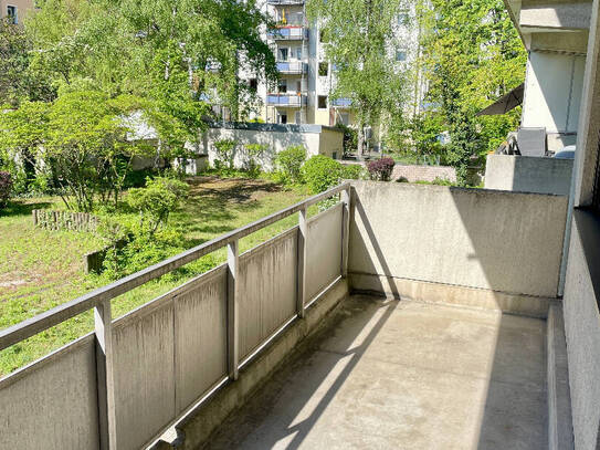 Gemütliche 1-Zimmer-Wohnung mit großem Balkon