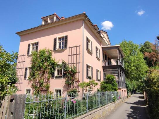 Dachgeschosswohnung in der Villa Angelstein in Pillnitz