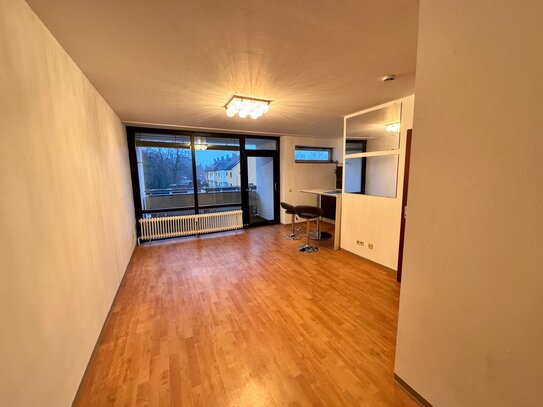 Apartment mit Balkon im Nürnberger Südwesten +++ mit EBK und Badewanne +++