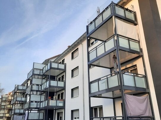 Charmante 3 ZI-Whg. mit großem Balkon. Investieren Sie in Ihre Zukunft (Nr.232)