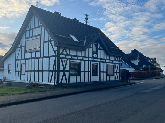 Perfekt für Monteure: Praktisches Einfamilienhaus in guter Lage!