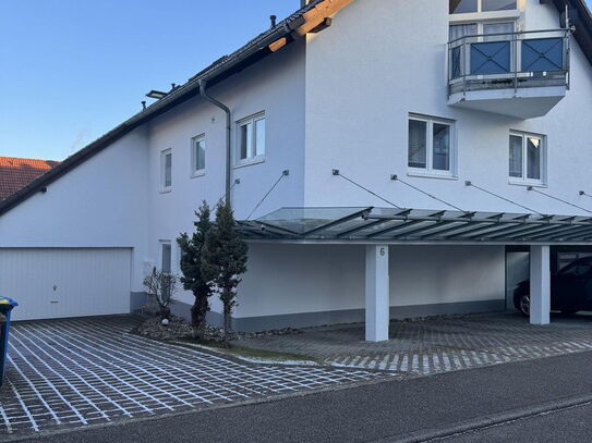 Schöne, sonnige 2-zimmer Wohnung auf dem Lindenhof