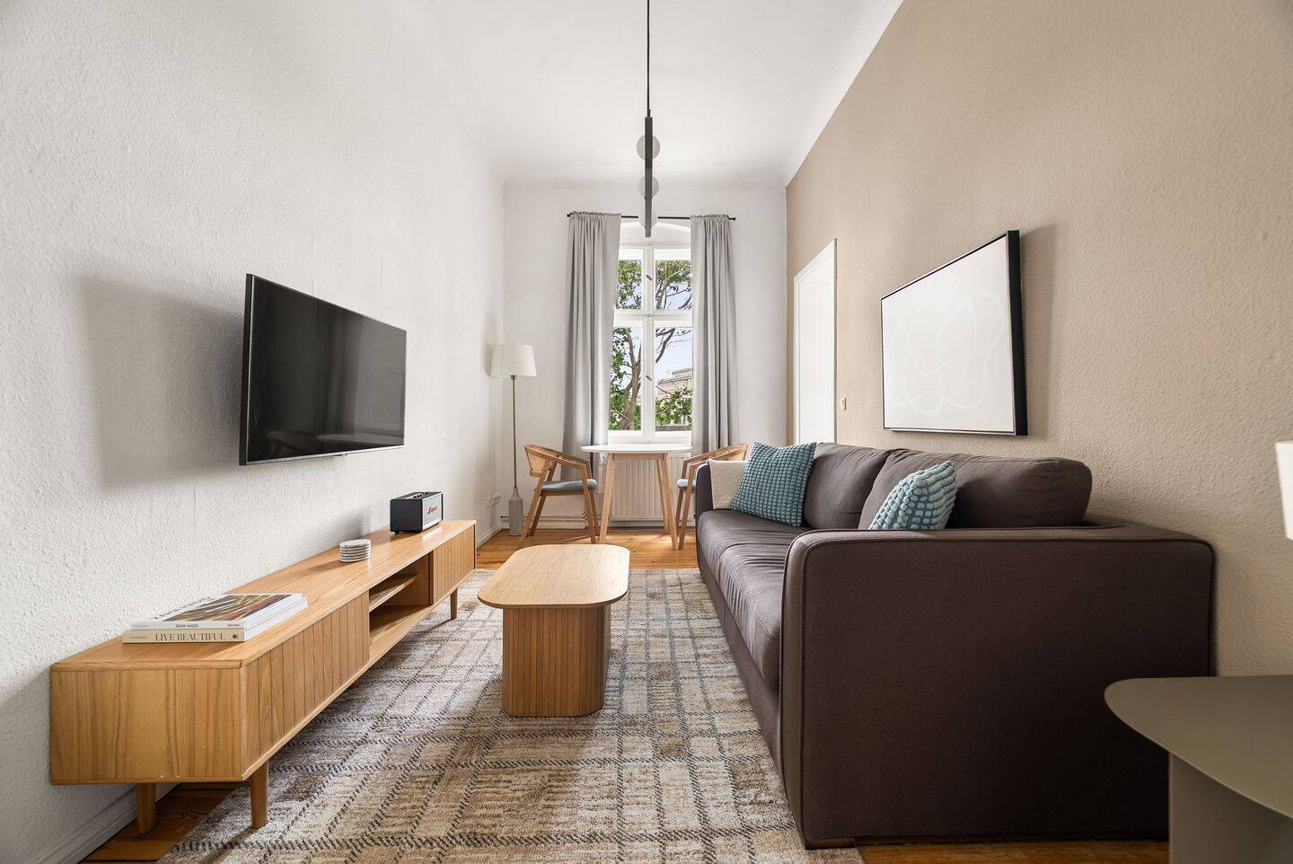 Attraktive 2-Zimmer Wohnung in Friedrichshain - voll möbliert - Foto 1