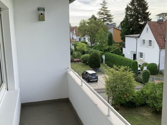 ***renovierte 3-ZKB-Wohnung mit Südbalkon in schöner, ruhiger Lage***