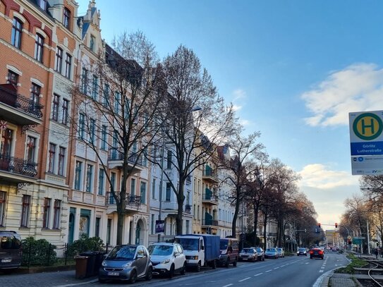 3 Raumwohnung in der Südstadt mit hofseitigen Balkon