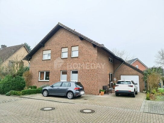 Vermietete Erbpachtimmobilie: Zweifamilienhaus mit Balkon, Terrasse und Garage in Greven