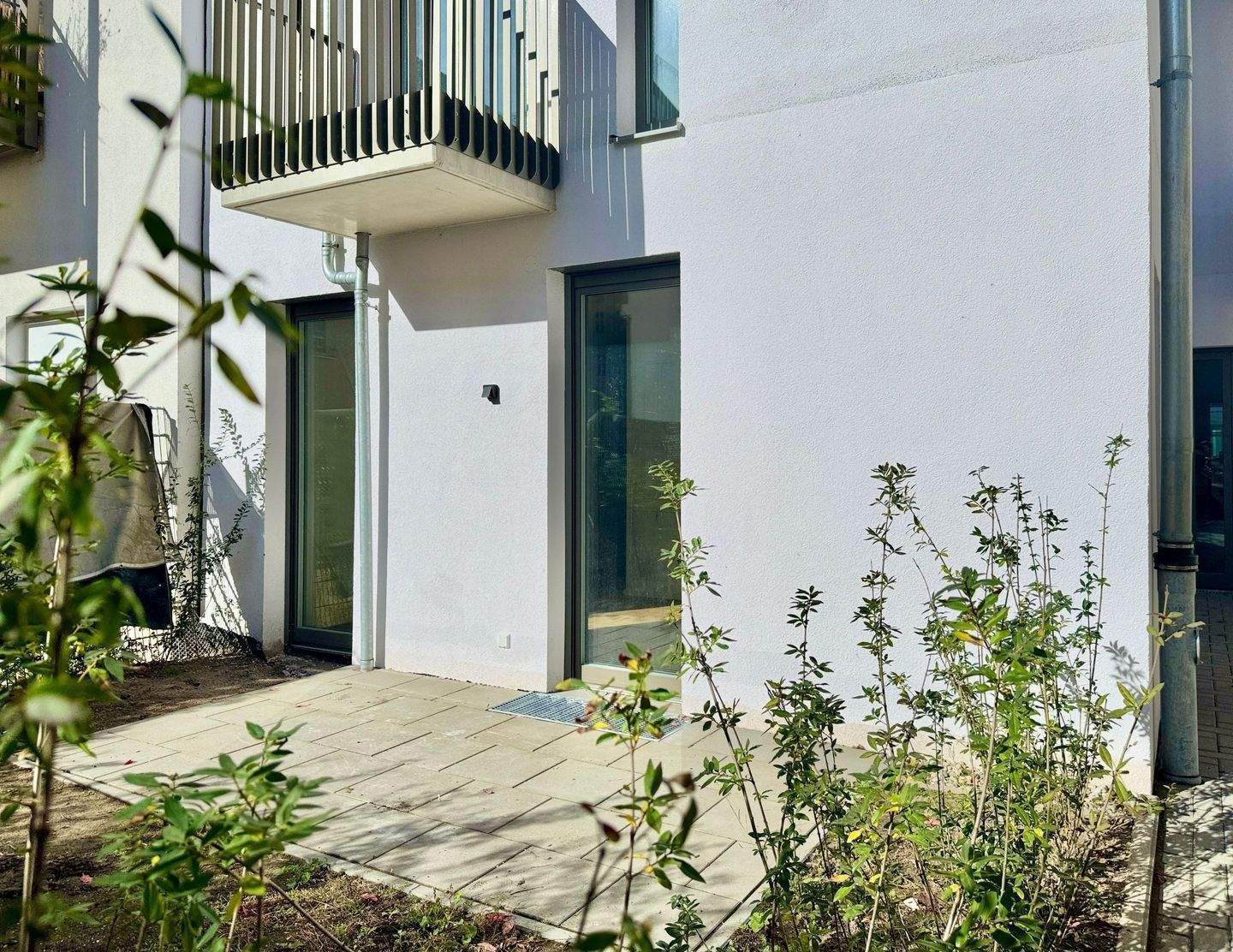 Erstbezug: Wohnung mit Südterrasse im Innenhof - Foto 1