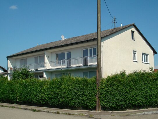 4-Familienhaus - in prima Lage ( voll vermietet)