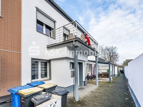 Frechen-Zentrum, modernisiertes Stadthaus in ruhiger Lage.