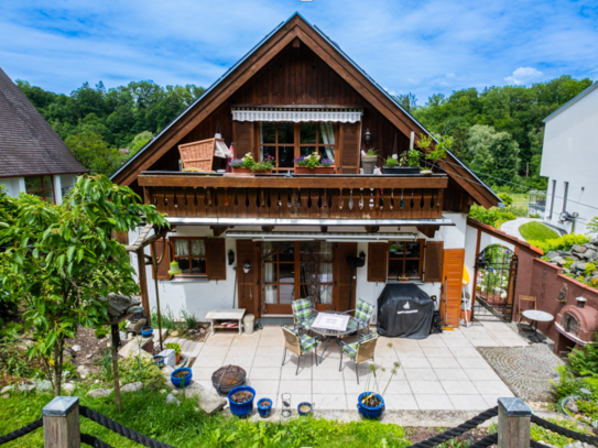 Familienfreundliches Zuhause mit Gästewohnung und energieeffizienter Wärmepumpe!