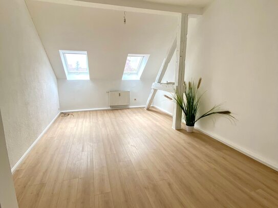 3 Raumwohnung mit Küche zentral