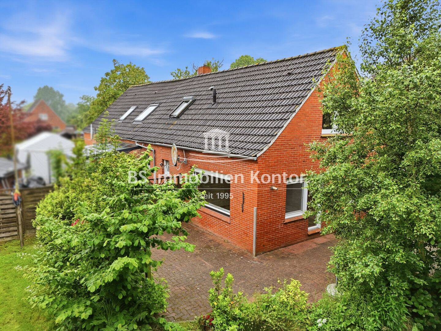 Real Estate Title Image Background