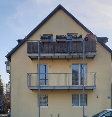 3-Zimmer Wohnung mit großem Balkon