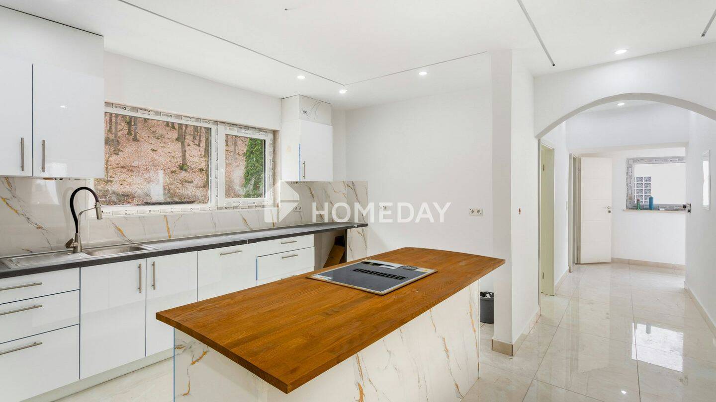 Immobilie in Obernheim-Kirchenarnbach - Stilvoll modernisiert: Großzügiges Mehrfamilienhaus mit Terrasse, Balkon und Garten - Bild 0