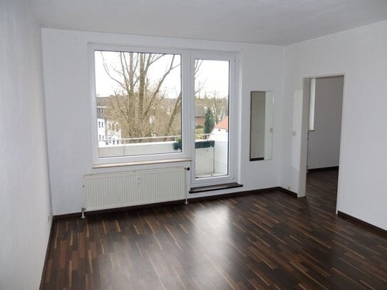 Eigentumswohnung mit 2 Zi. u. Balkon in Delmenhorst