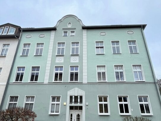 3-Raum Wohnung! Frühstücken auf dem Balkon an der plätschernden Schwärze