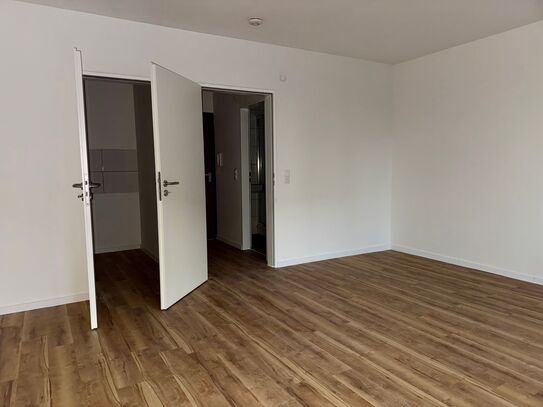 Frisch sanierte 1-Zimmer-Wohnung mit Balkon