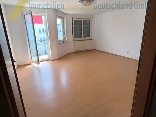 Charmante 2-Zimmerwohnung in Nürtingen-Enzenhardt mit Balkon und EBK