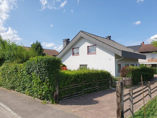 Wunderschönes freistehendes EFH mit Garten in Wallbach für Ihre Familie und Zukunft