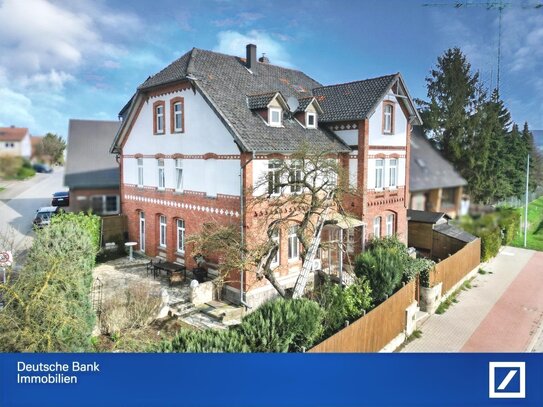 Großes Ein-/Zweifamilienhaus mit Ausbaureserve in Pohle