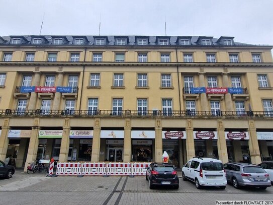 Viel Raum für Individualität! Großzügige Bürofläche, direkt am Bahnhof, in repräsentativem Altbau