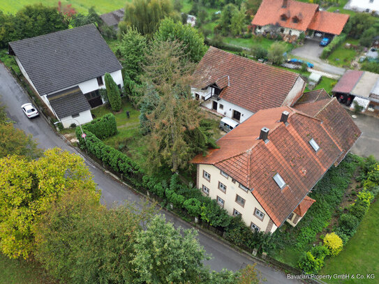 Traumanwesen in Forst mit Gutshaus und Nebengebäuden