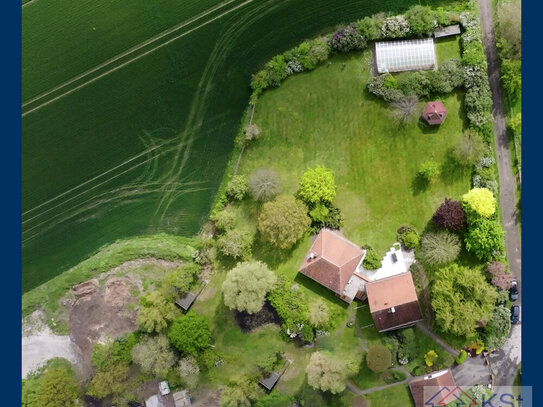 ***Herrschaftliches Anwesen vor den Toren Leipzigs: 5000 qm pures Vergnügen auf 250 qm Wohnfläche***