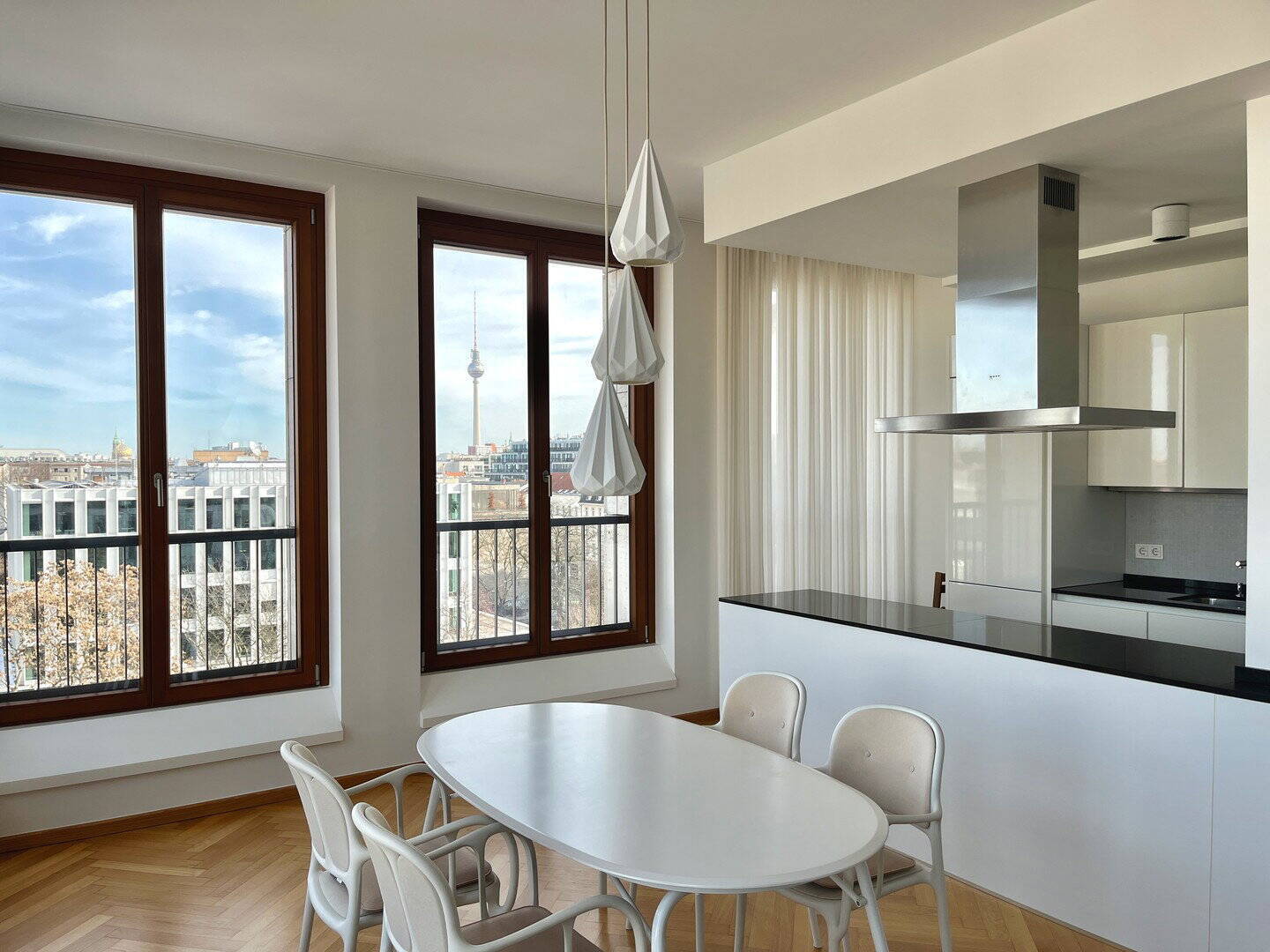Möblierte Penthousewohnung über den Dächern von Berlin-Mitte - Foto 1