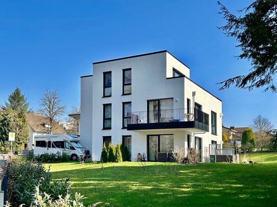 Idylle und hoher Wohnkomfort - Neuwertige 3-Zimmer Eigentumswohnung in Toplage von Bad Pyrmont