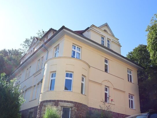 Schöne, modernisierte Dreifamilienhausvilla in bester Lage im Südviertel von Eisenach, Einzug für den neuen Eigentümer…