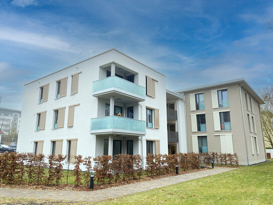 Erstbezug! Moderne 3-Zimmer-Wohnung mit zwei Terrassen und STP in Schleusingen