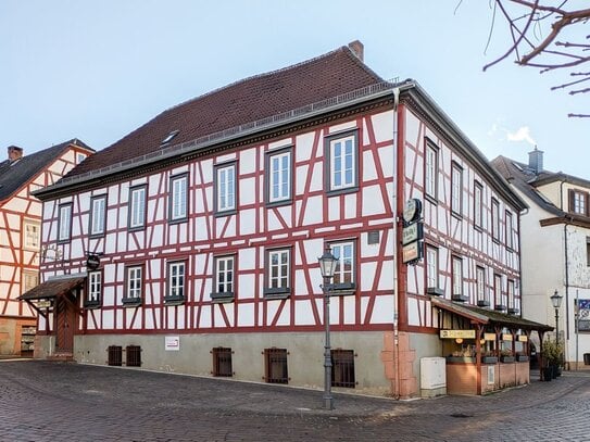 Objekt mit renommierten Gaststätten und viel Potential im Zentrum von Michelstadt!