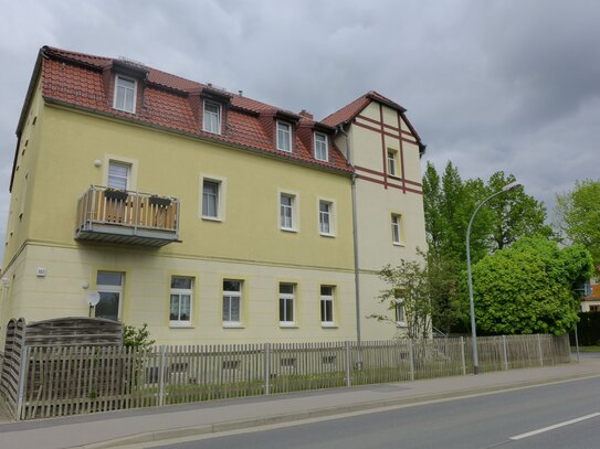 Schöne 2 Zimmer Wohnung mit Garten