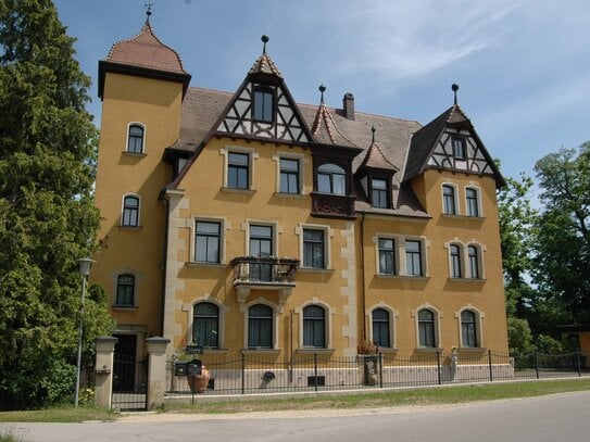 Wunderbares Wohnen in historischer Villa