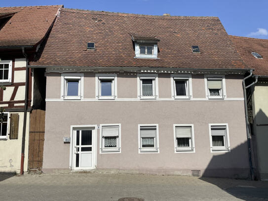 Sanierungsbedürftiges Altstadthaus mit Potenzial!