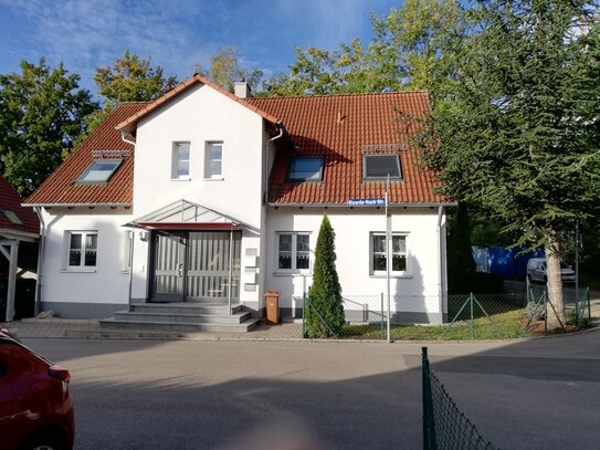 Top 2 Familienhaus hochwertige 3 oder 4 Zimmerwohnung ab 1.1.2025