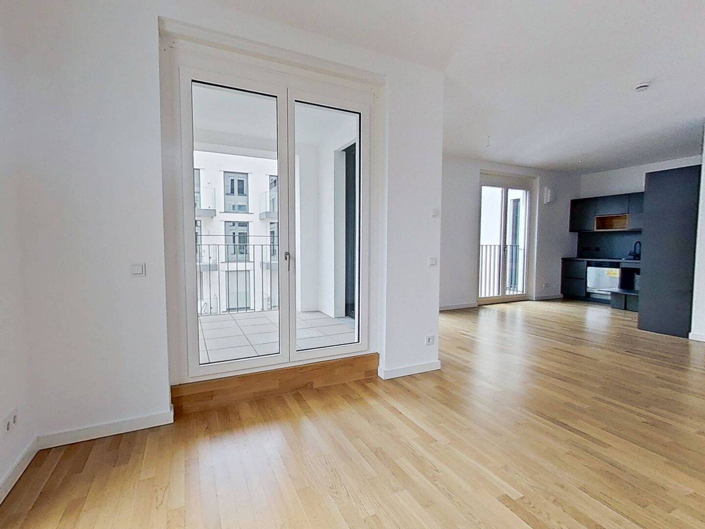Penthouse-Feeling über den Dächern Berlins: 3-Zimmer-Neubau am Hackeschen Markt - Foto 1