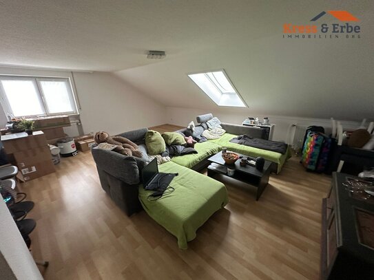 Helle 4-Zimmer-Dachgeschosswohnung mit Dachterrasse und Einbauküche in Bad Soden-Salmünster