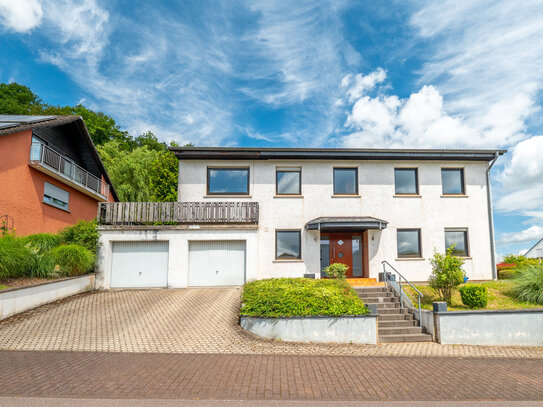 * VERBINDLICH RESERVIERT* Solides Landhaus in idyllischer Lage