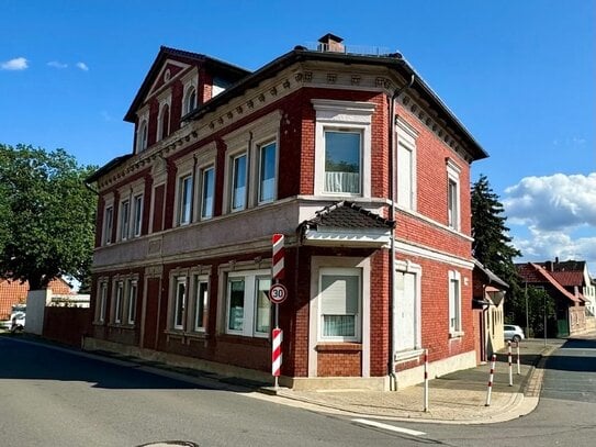 Platz für die ganze Familie - Mehrfamilienhaus in zentraler Lage Graslebens