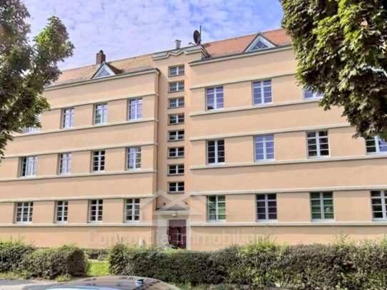 Mehrfamilienhaus mit 6 Eigentumswohnungen und Balkon