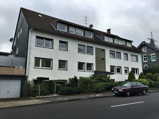 Traumhaft schöne Wohnung auf 2 Etagen mit grosser Terasse in Reinshagen