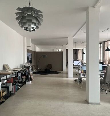 Arbeitsplatz im Büroloft zu vermieten - All-in-Miete